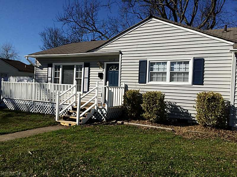 1st image of 5572 Aurora Dr