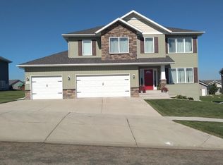 4520 Normandy St, Bismarck, ND 58503