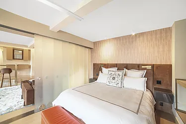 Sold by Nest Seekers International