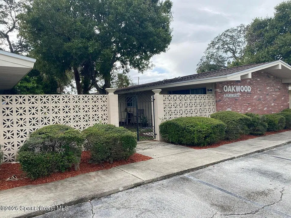 1552 Guava Ave #B
