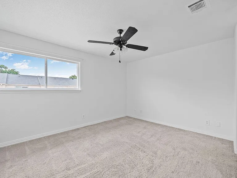 6111 Beverly Hill St #39 — Photo 23