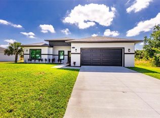 7316 Donahue St, Port Charlotte, FL 33981