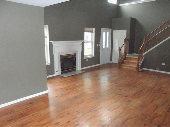 3rd image of 2260 Dorchester Ct #7
