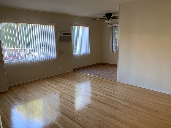 3rd image of 1762 Silver Lake Blvd #1