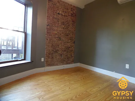 Rented by Gypsy Housing LLC | media 16