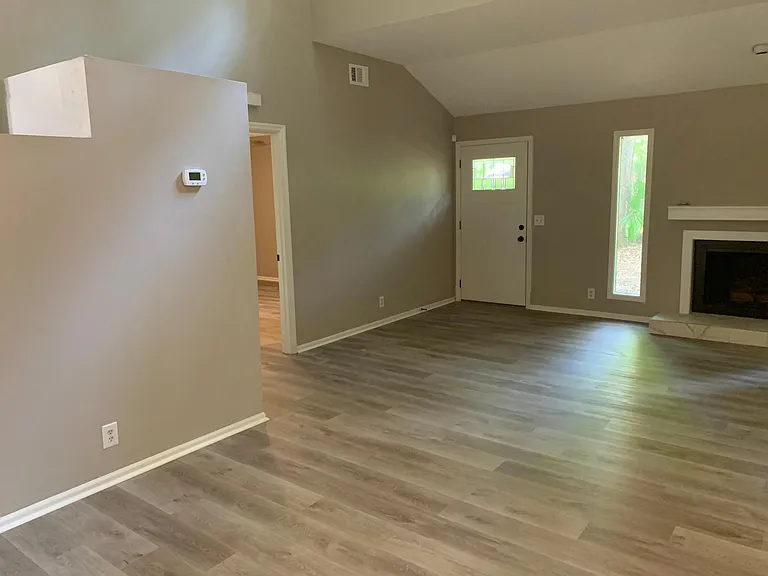 201 Palmetto Ct — Photo 5