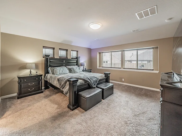 1116 Kingbird Ln — Photo 40