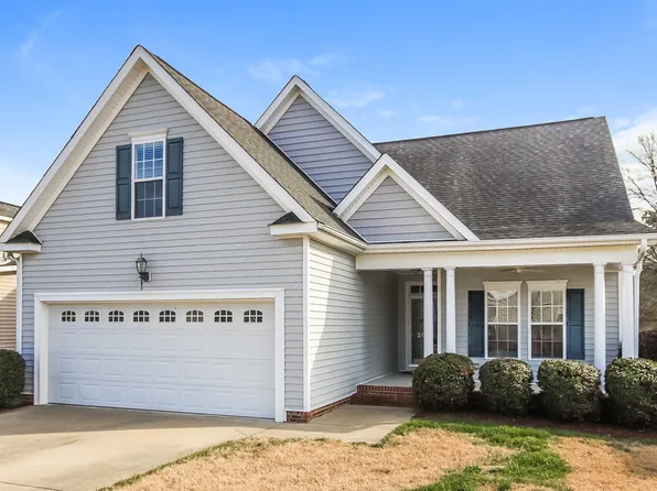 2012 Watsonia Dr, Zebulon, NC 27597