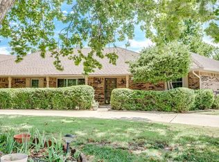8236 NW 99th St, Oklahoma City, OK 73162
