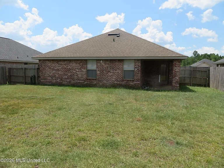 18172 Tiffany Renee Dr — Photo 19