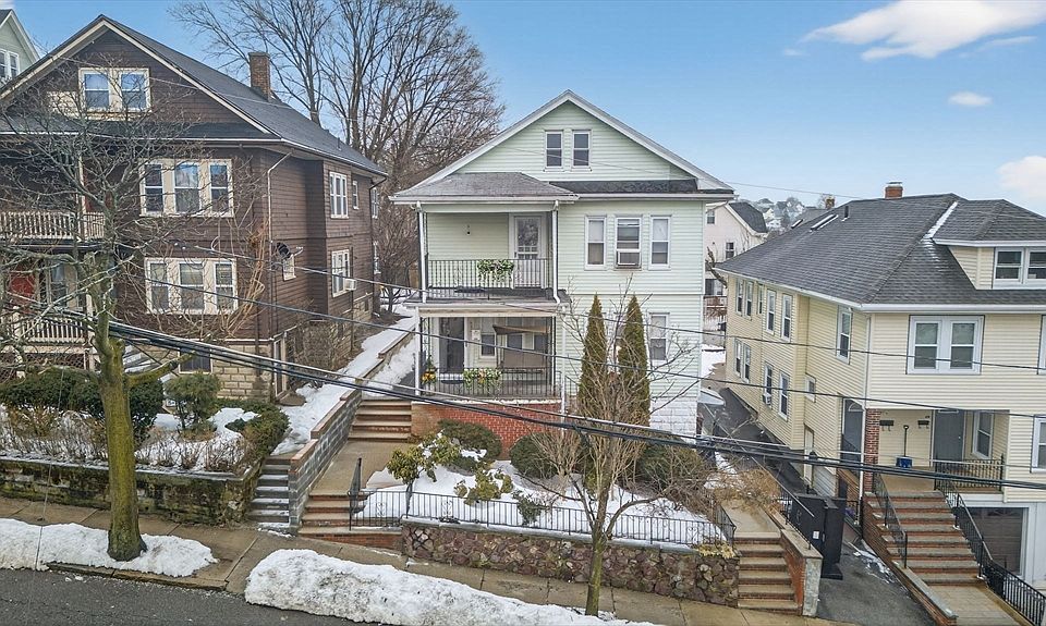 1st image of 53 Sycamore St