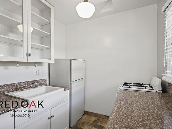 3rd image of 354 W Elk Ave APT C