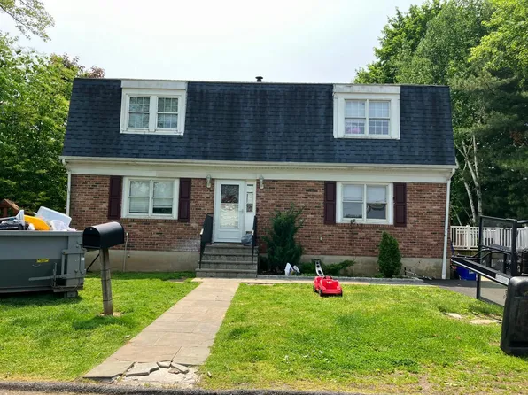 41 Rosalind Ave, Pleasantville, NY 10570