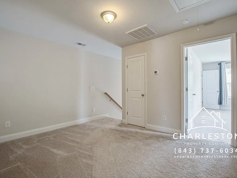 7824 Montview Rd — Photo 15