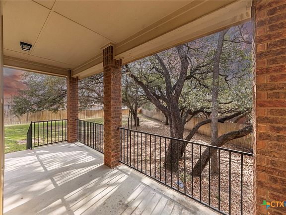 3rd image of 7101 Osbaldo Dr
