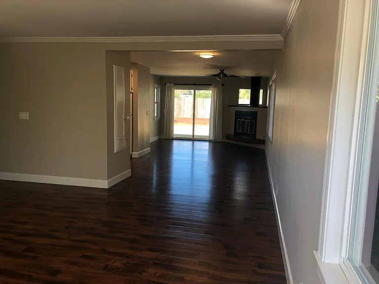 182 Del Norte Way — Photo 6