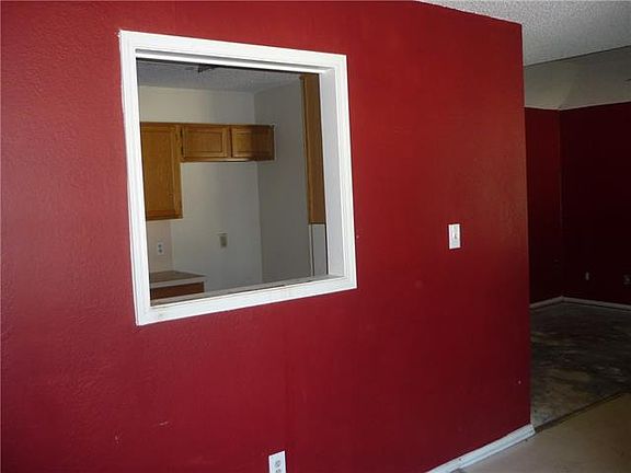 4th image of 10113 Downwood Ct