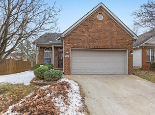 132 Angel Falls Dr, Lexington, KY 40511
