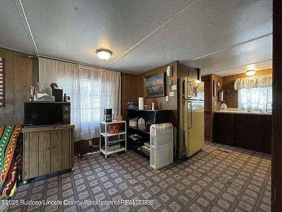 3rd image of 304 Brady Canyon Rd