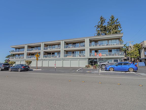 2nd image of 506 S 222nd St APT 1