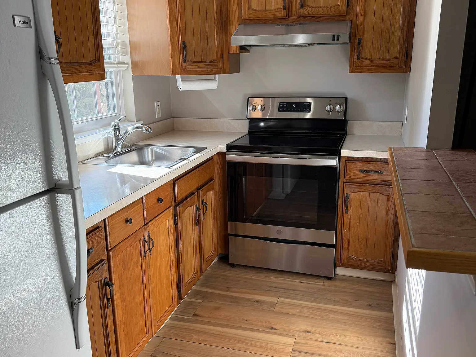 1 bed, 708 sqft, $1,600 — Photo 2