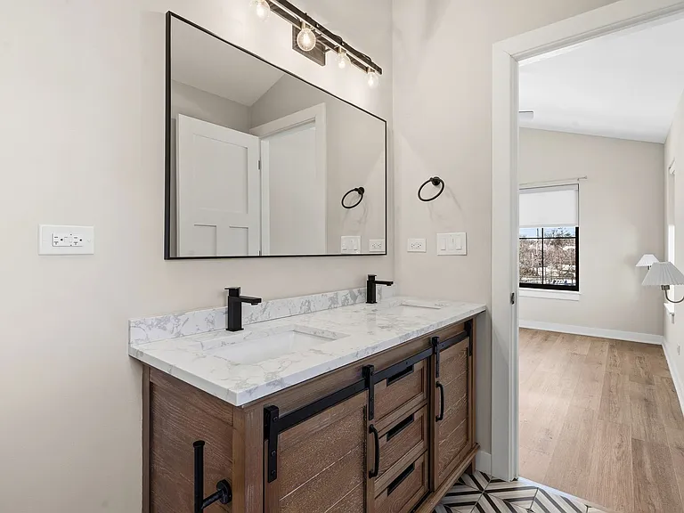 Bloom Street Townhomes — Photo 51