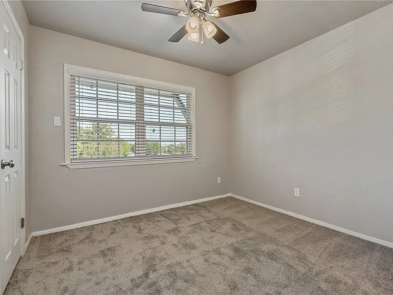 3345 Lodgepole Cir — Photo 15