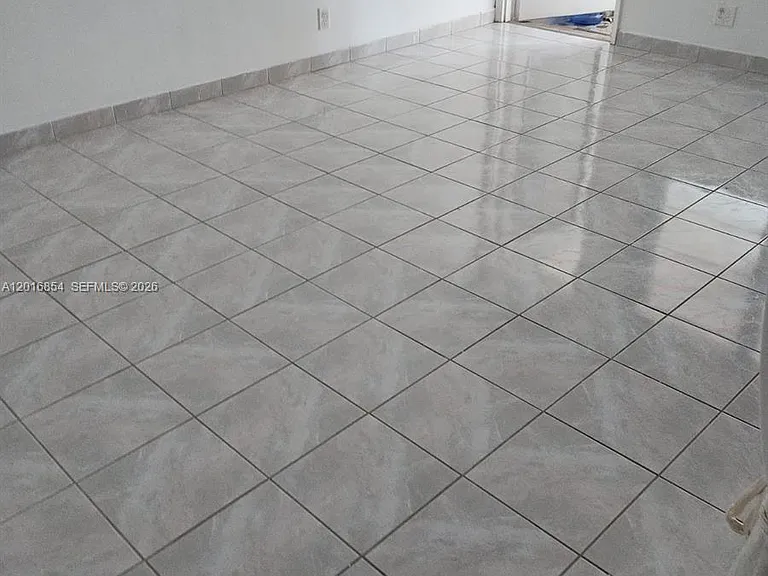201 NE 14th Ave #10C — Photo 18