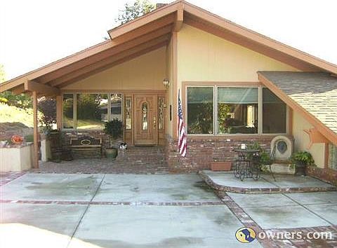 2nd image of 2655 Royal Crest Dr