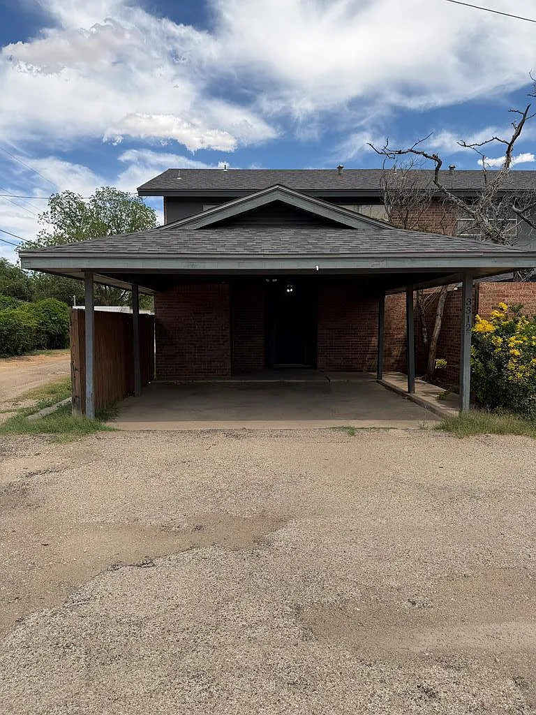 Building Photo - 3312 Tanglewood Ln