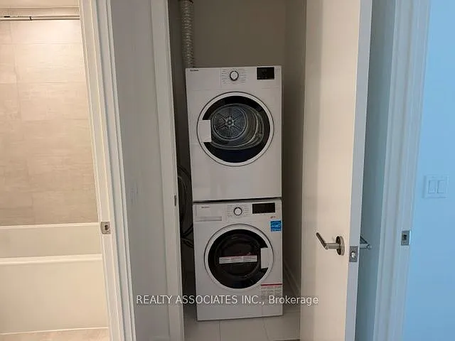 110 Broadway Ave S #321 — Photo 10