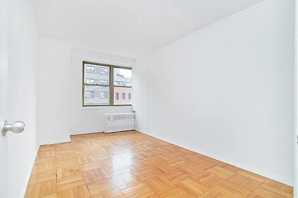 Rented by Living New York | media 8