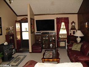 5th image of 2807 Sand Hills Dr