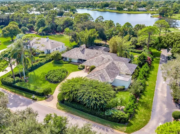 5985 Clubhouse Dr, Vero Beach, FL 32967