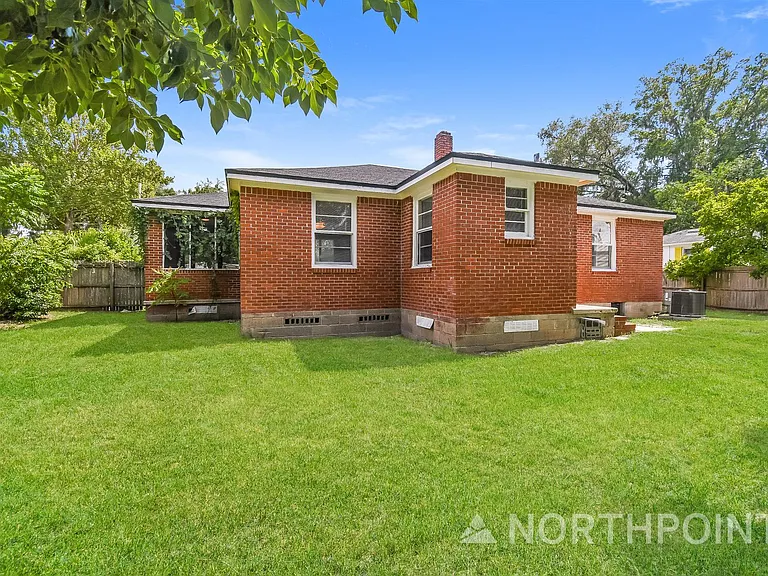 5709 Milmar Dr S — Photo 15