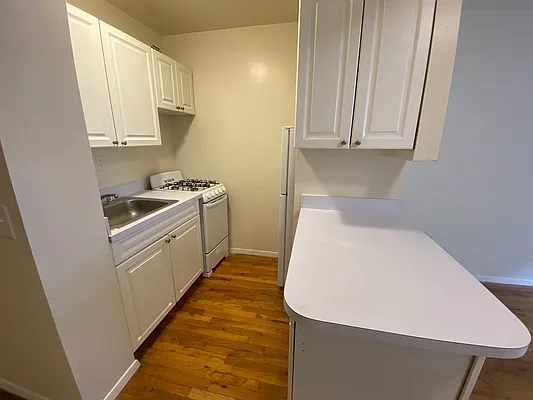 Rented by Heller Organization | media 14