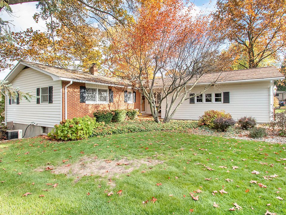 1st image of 65896 Scenic View Dr