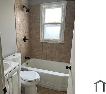3rd image of 9709 Gloucester Dr