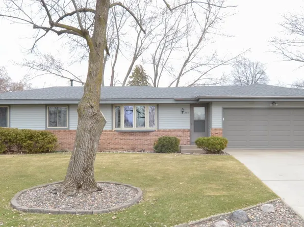 3314 Bryant Ave, Anoka, MN 55303