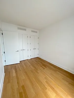 Rented by REALTY QUEST NEW YORK INC | media 26