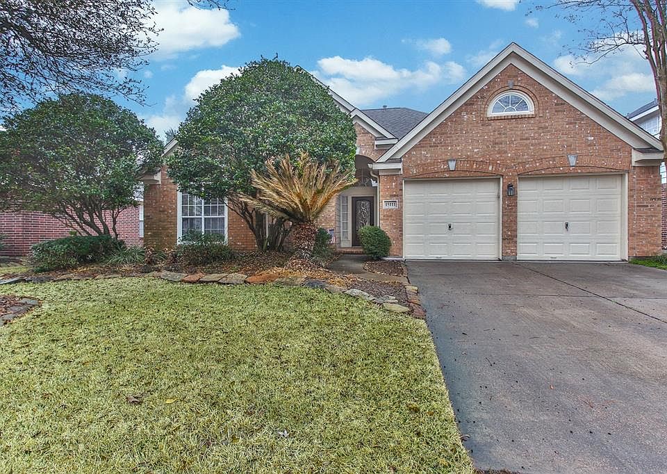 1st image of 15111 Trumpet Vine Ln