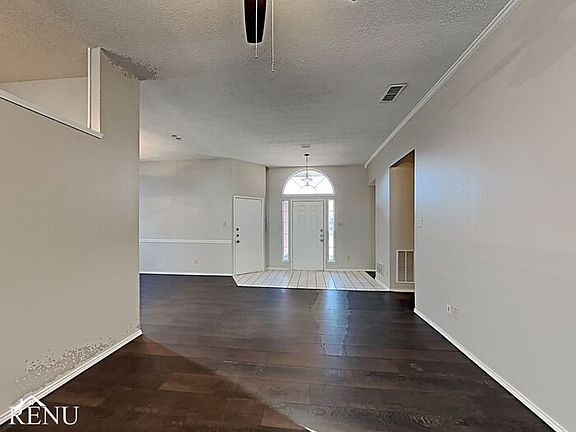 5th image of 2624 Galemeadow Dr