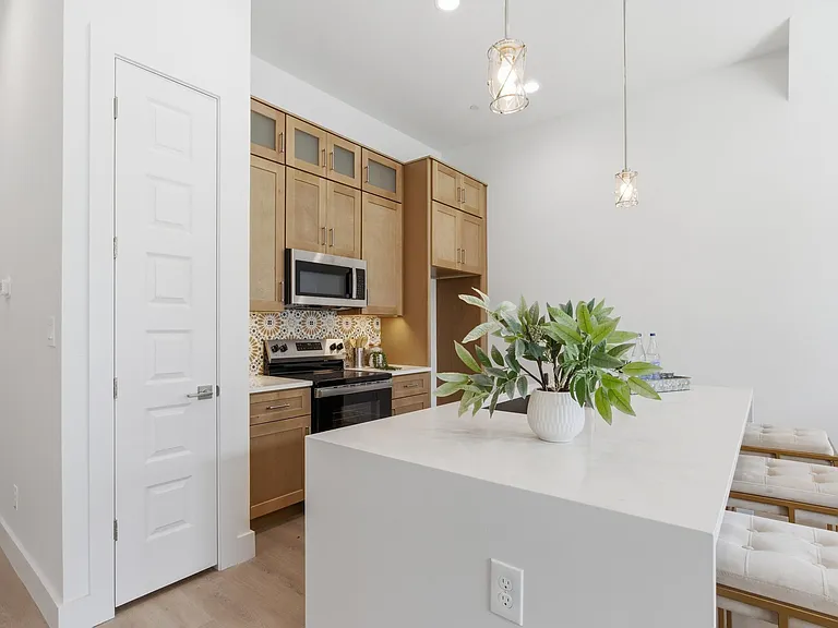 2925 Spruce Valley Ln — Photo 13