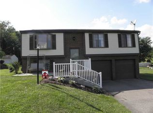 5139 Chevy Chase Dr, Finleyville, PA 15332