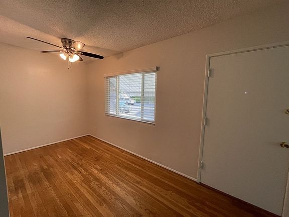 3rd image of 218 N Cordova St Unit A