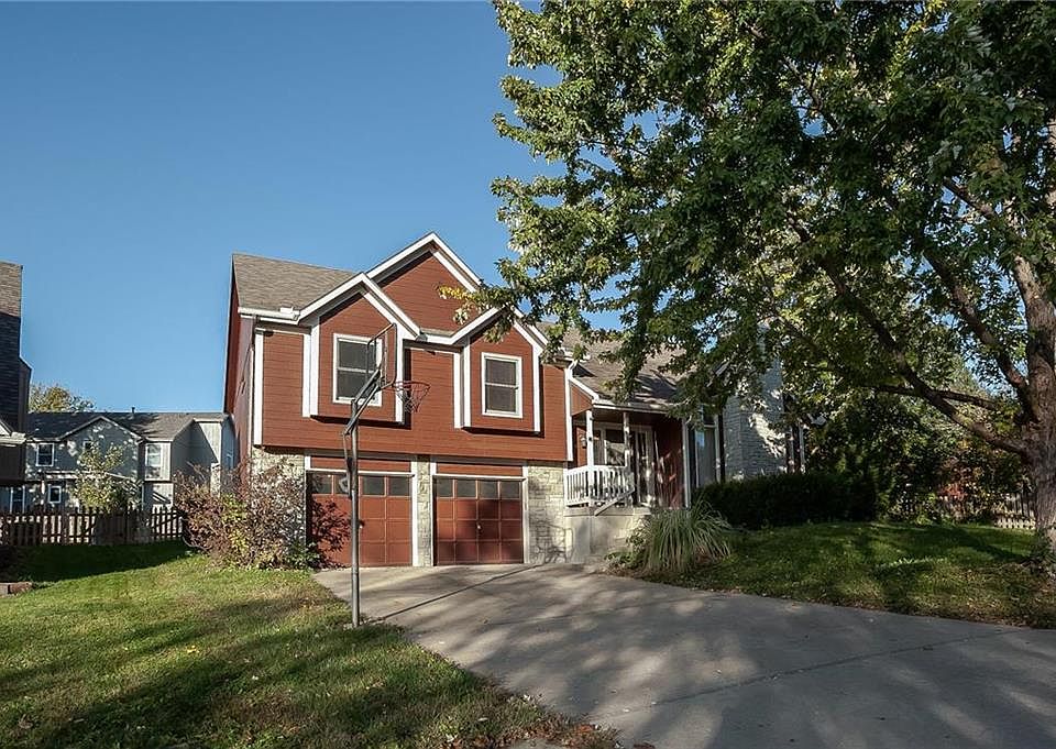 1st image of 6316 Aminda St