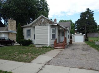 2148 Ellis St, Stevens Point, WI 54481