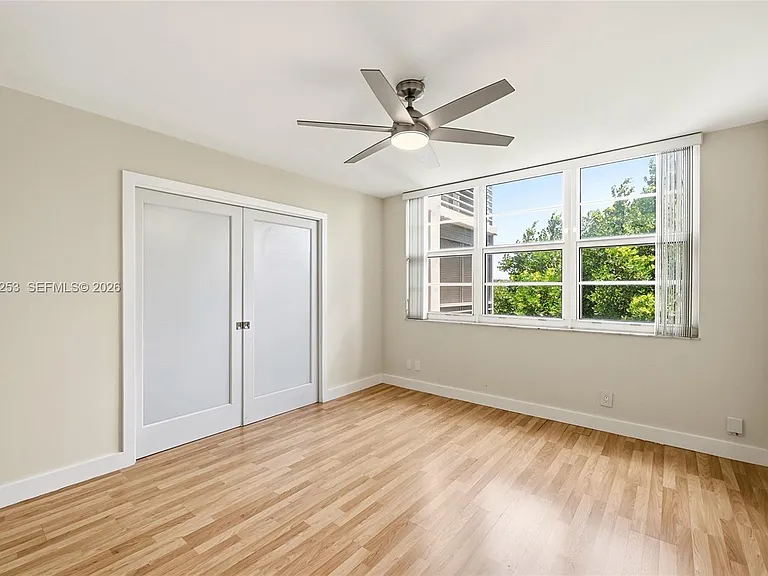 3520 Oaks Way #407 — Photo 16