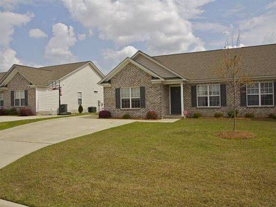 2nd image of 2528A Saddleback Dr