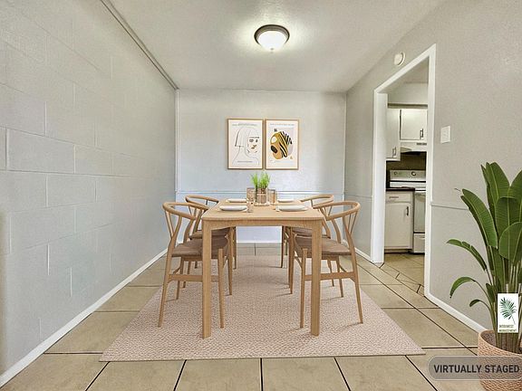 3rd image of 3805 Englewood Cir